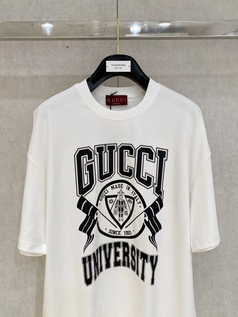 Gucci T-Shirts Durable 127460