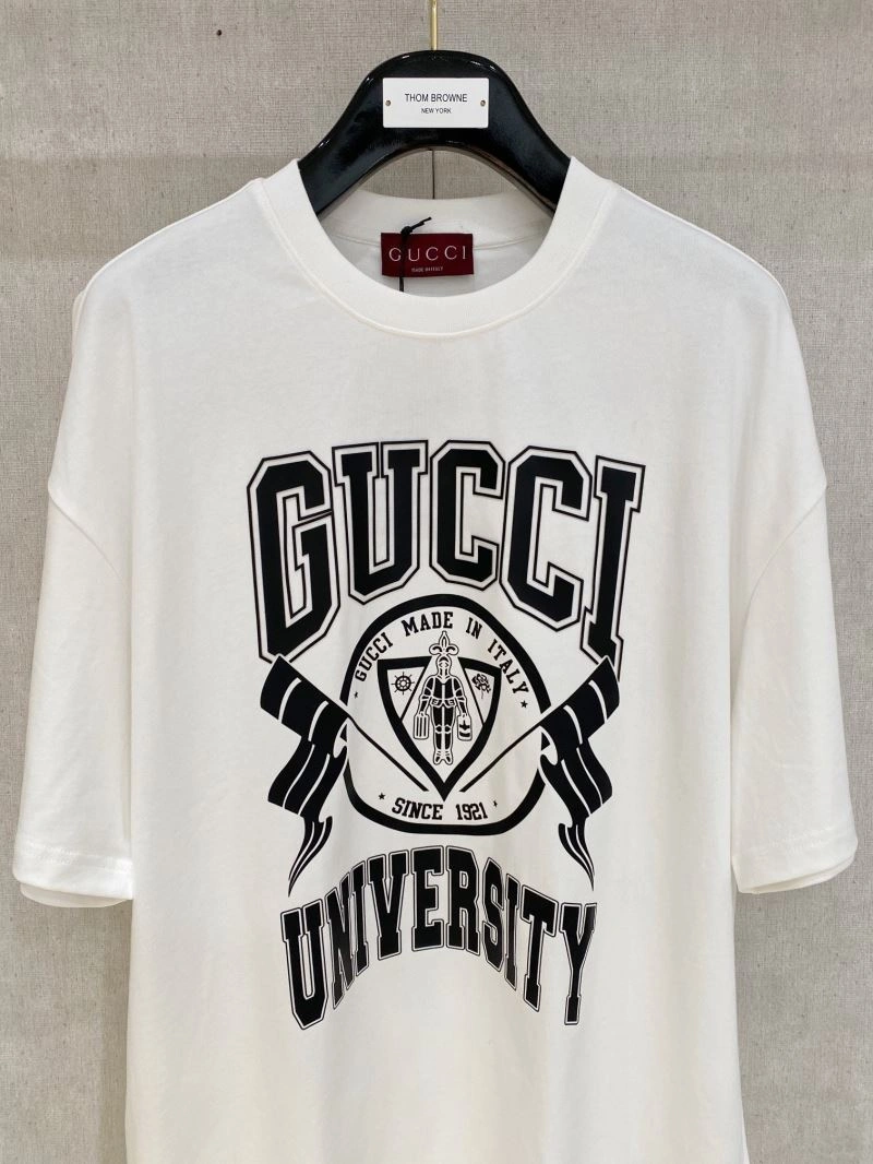 Gucci T-Shirts Durable 127460