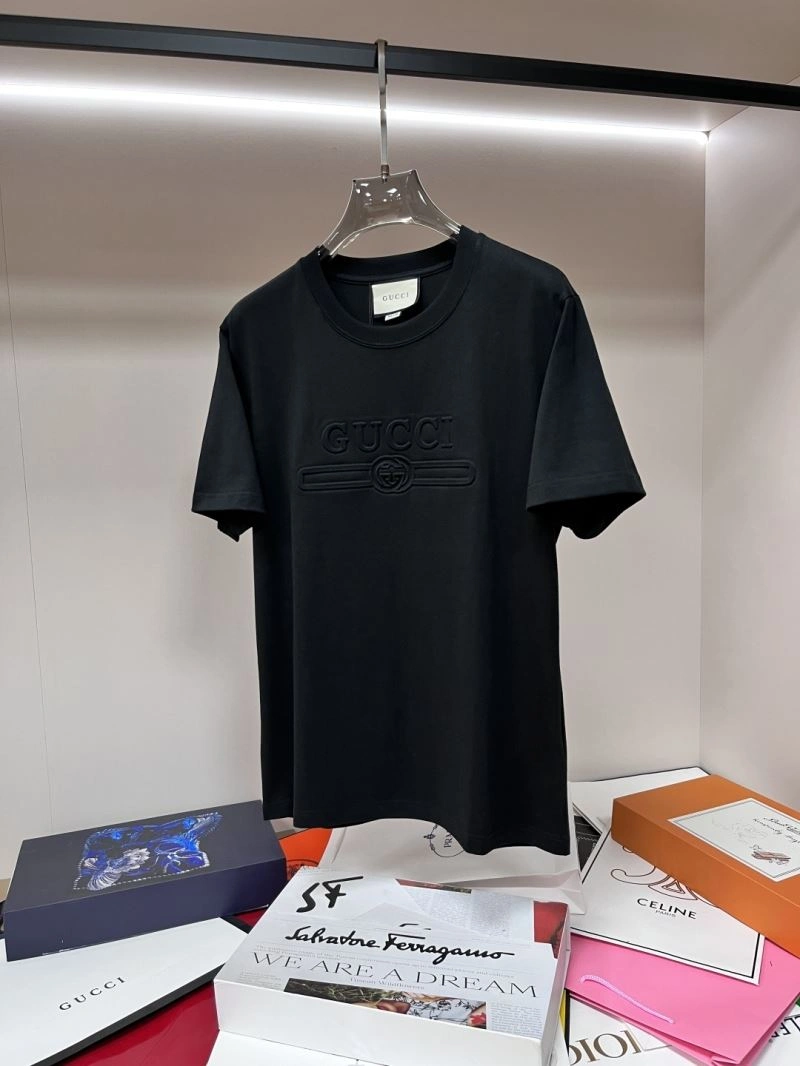 Gucci T-Shirts FreshLook 127445