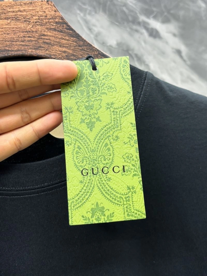 Gucci T-Shirts Bold 127419