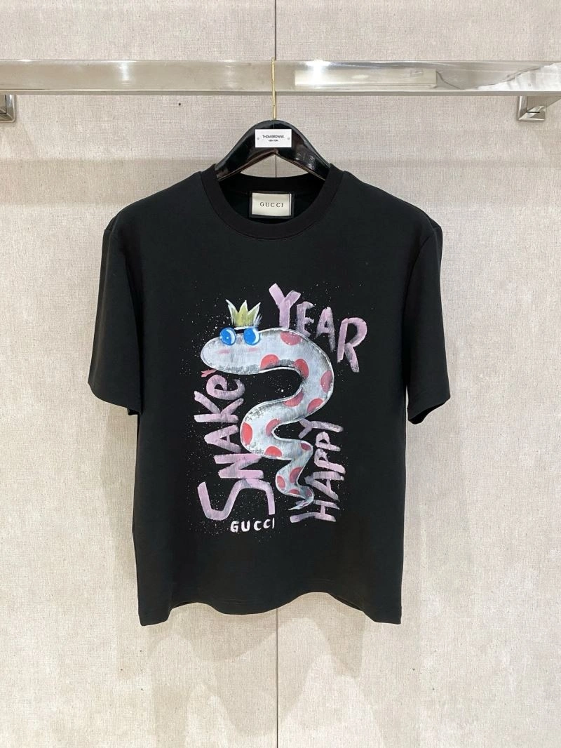 Stylish Gucci T-Shirts 127429