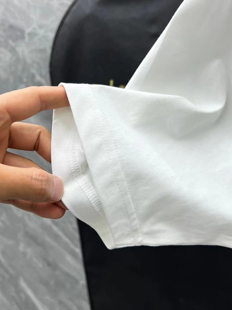 Gucci T-Shirts FreshLook 127439