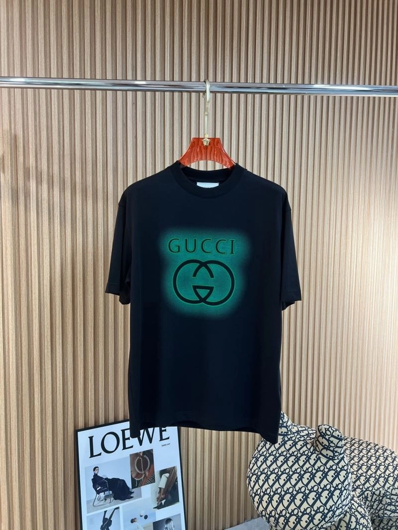 Gucci T-Shirts Versatile 127438