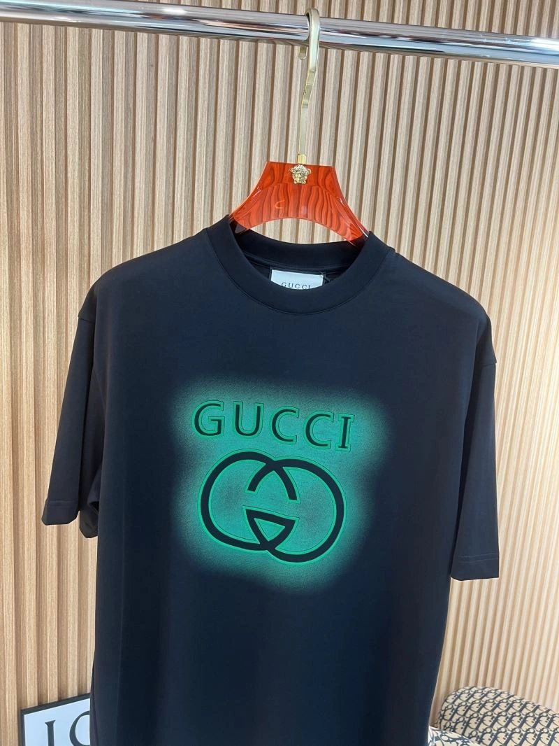 Gucci T-Shirts Versatile 127438