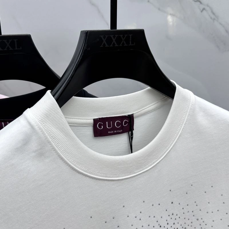 Gucci T-Shirts Durable 127427