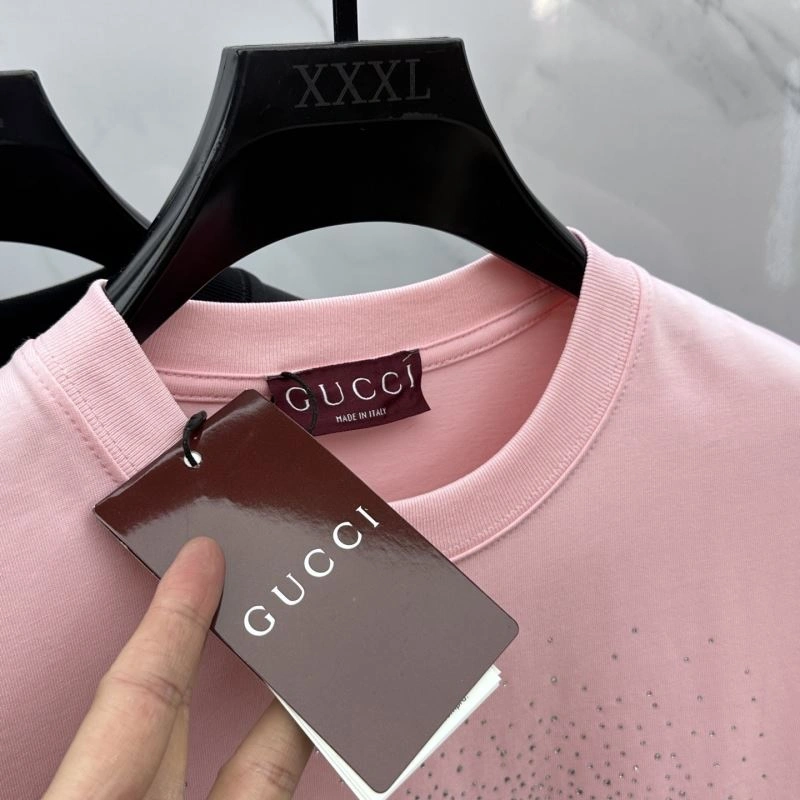 Gucci T-Shirts WeatherProof 127437