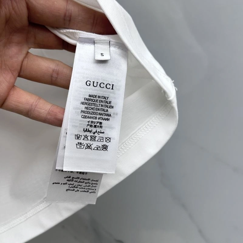 Gucci T-Shirts Practical 127415
