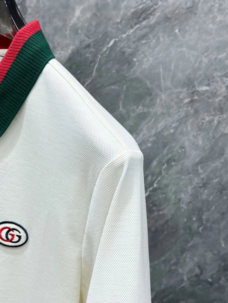 Sporty Gucci T-Shirts 127410