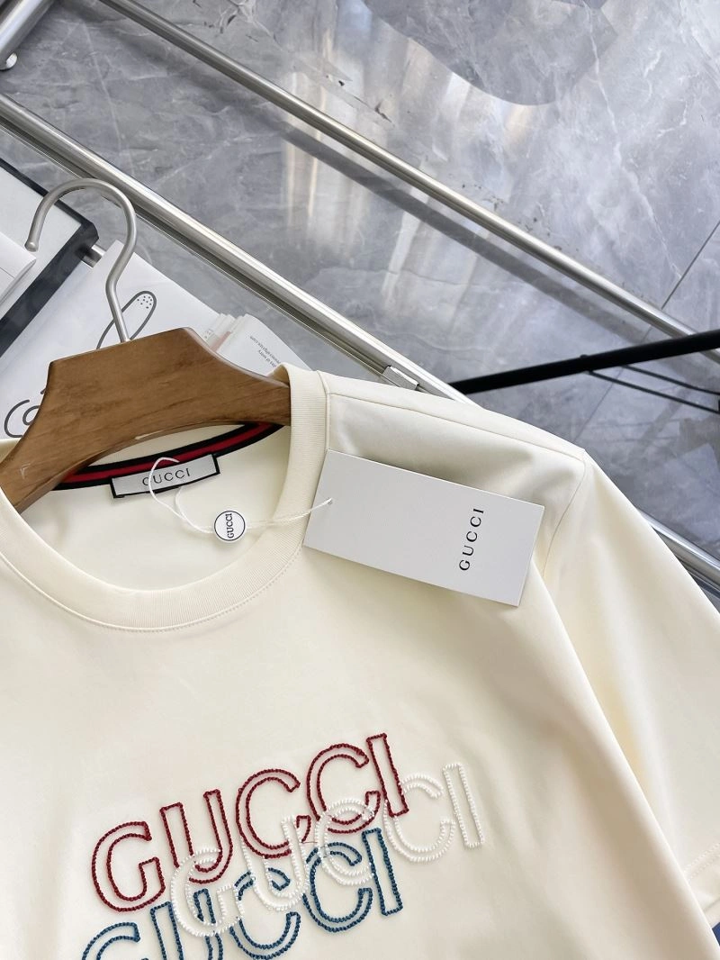 Gucci T-Shirts WellDesigned 127384