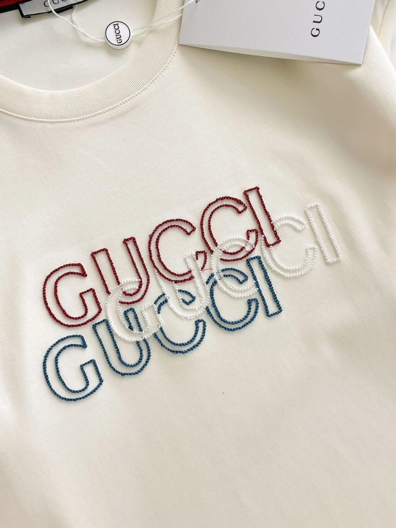 Gucci T-Shirts WellDesigned 127384