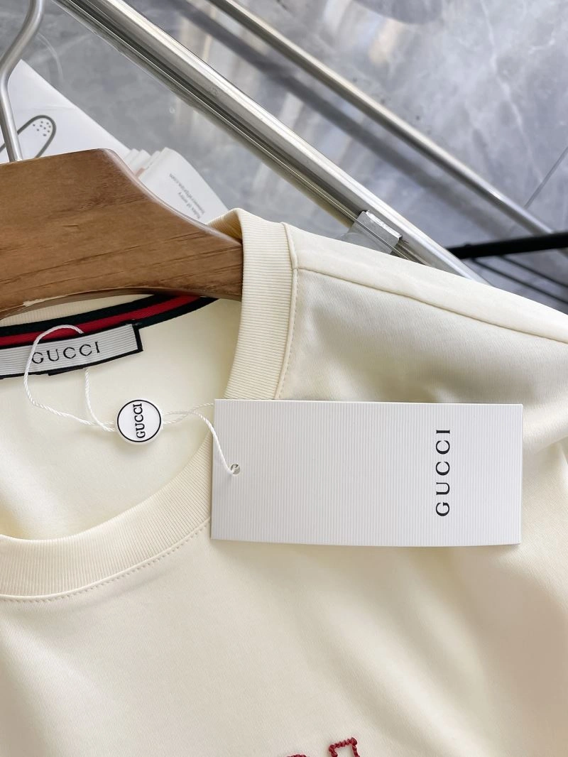 Gucci T-Shirts WellDesigned 127384