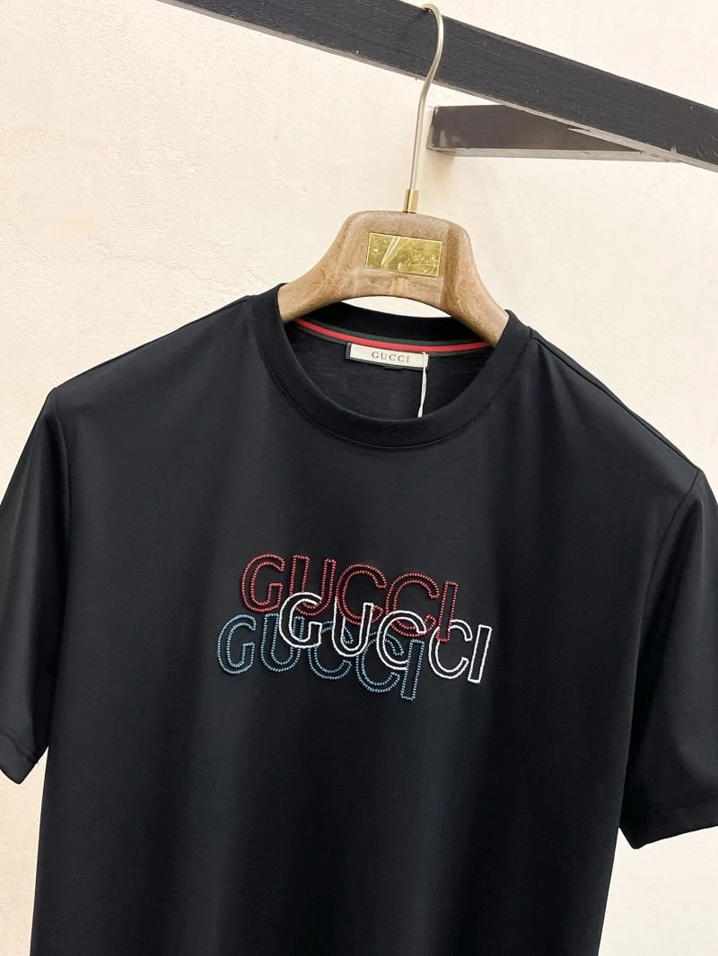 Gucci T-Shirts Premium 127377