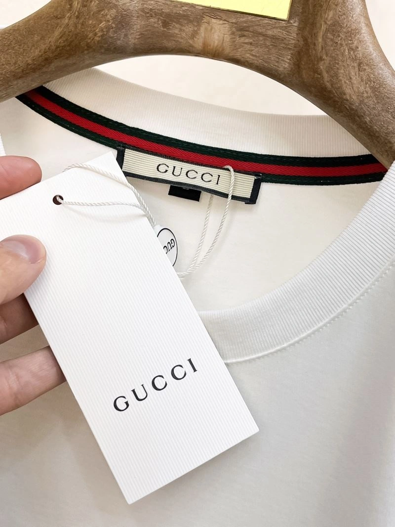 Gucci T-Shirts SmoothTexture 127380