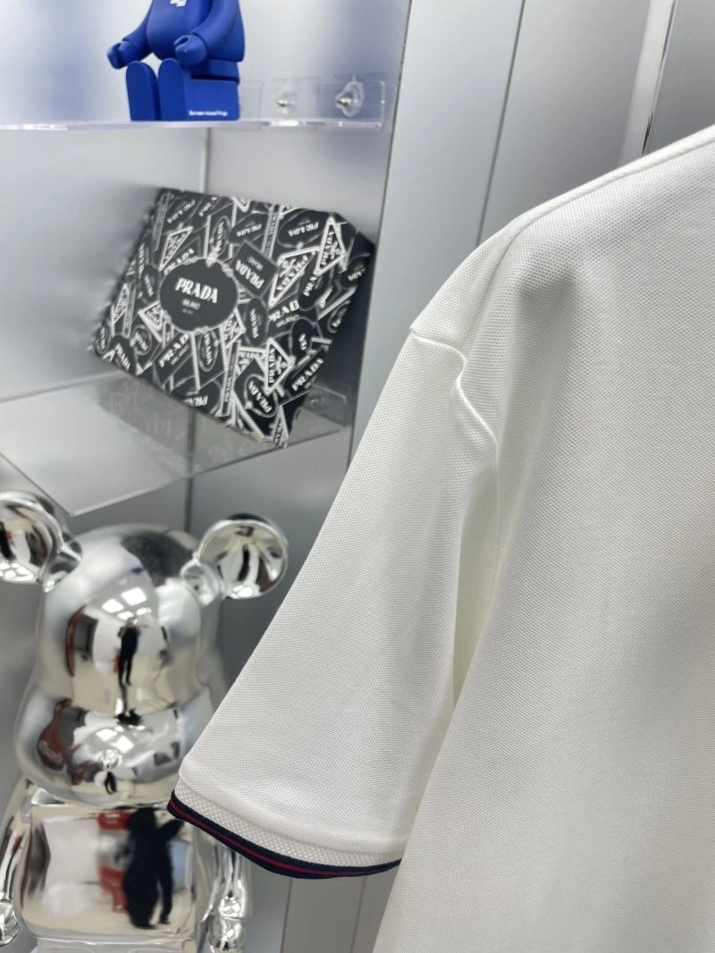 Trendy Gucci T-Shirts 127374