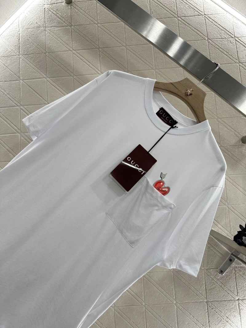 Gucci T-Shirts Stylish 124596