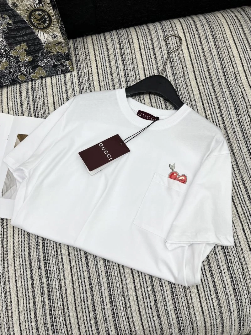 Gucci T-Shirts RelaxedFit 124556