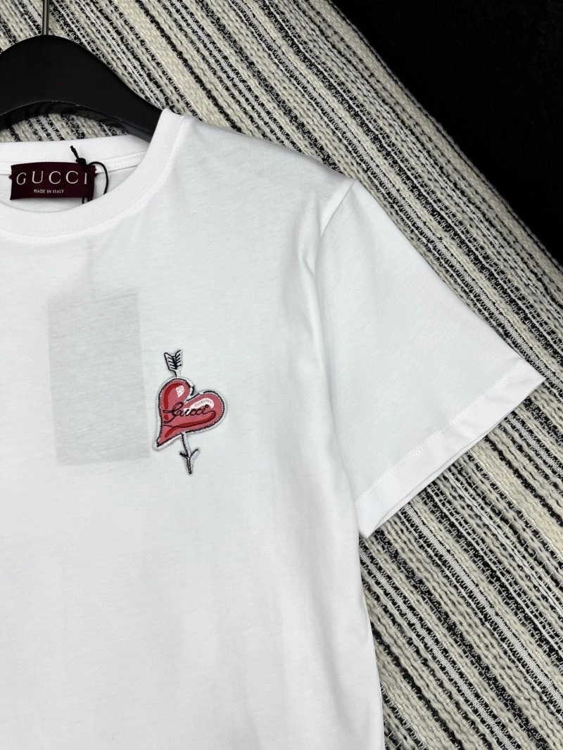 Premium Gucci T-Shirts 124570