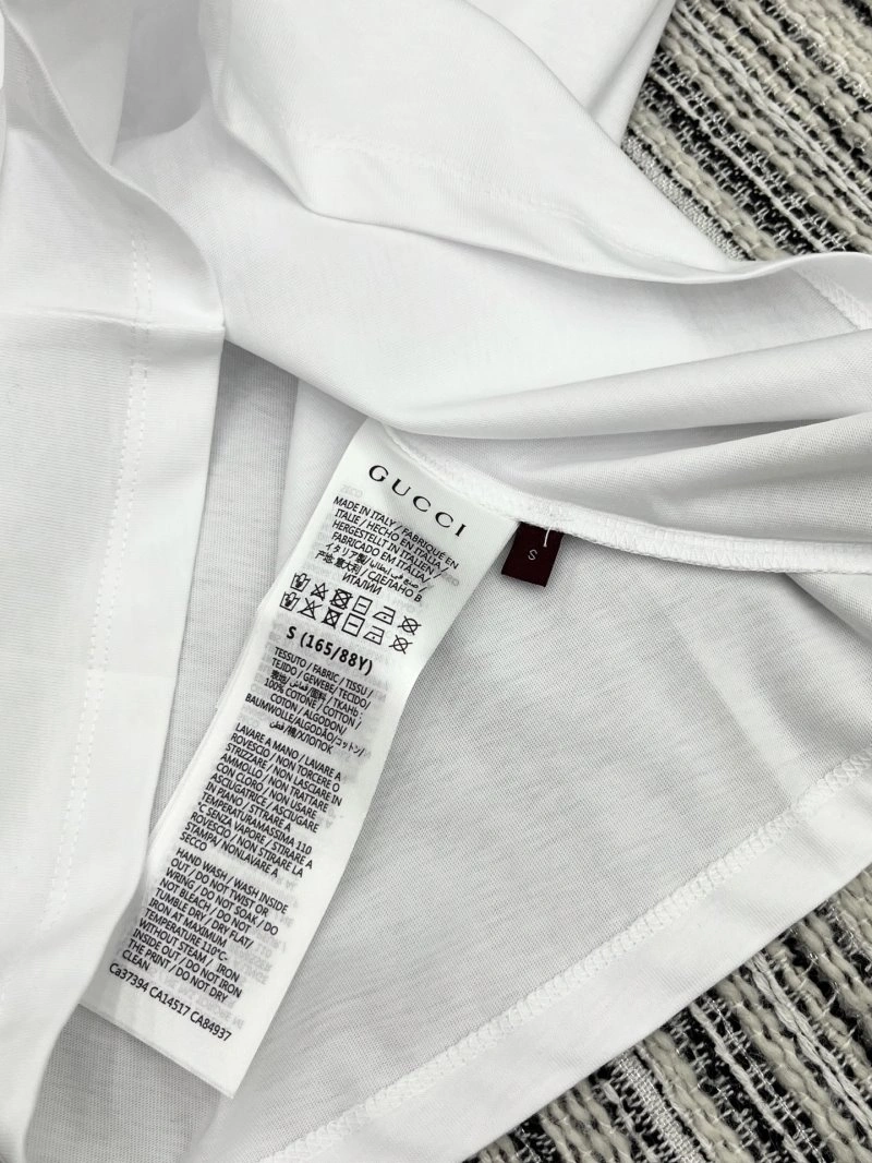 Premium Gucci T-Shirts 124570