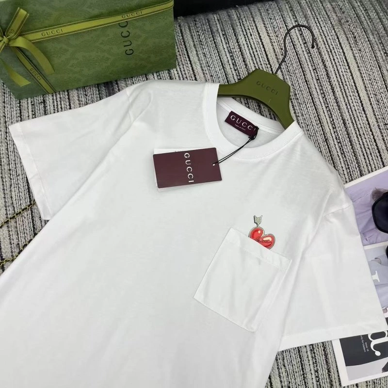 ModernLook Gucci T-Shirts 124585