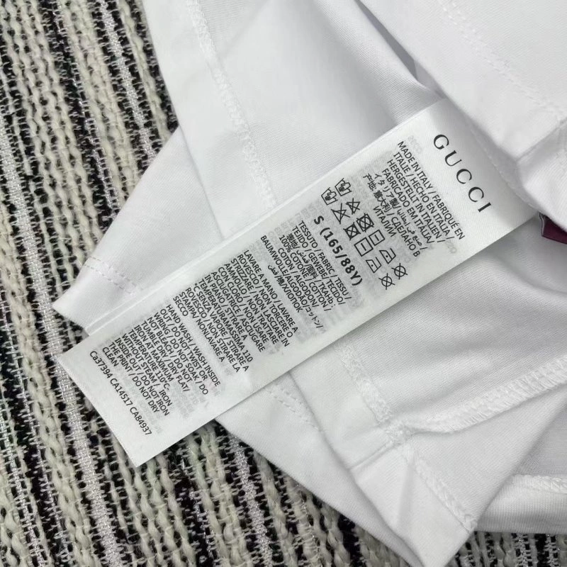 ModernLook Gucci T-Shirts 124585