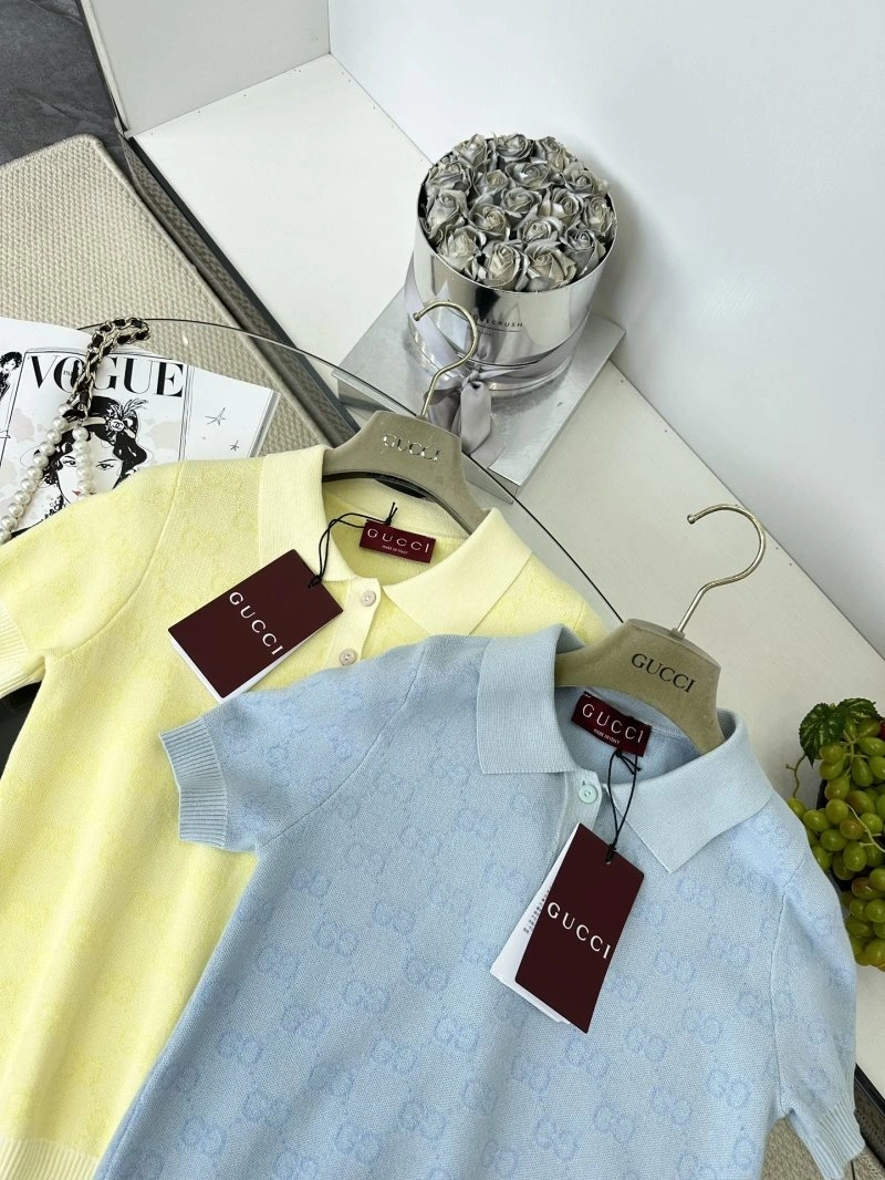 Gucci T-Shirts Bright 124579