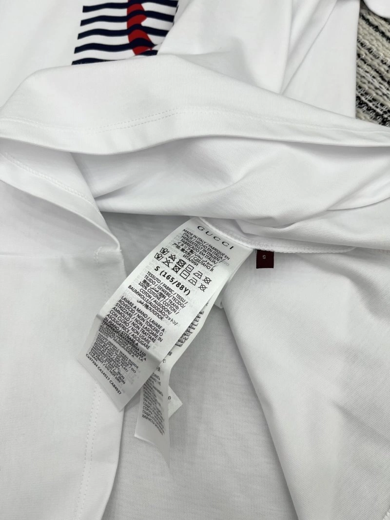 Gucci T-Shirts SmoothTexture 124555