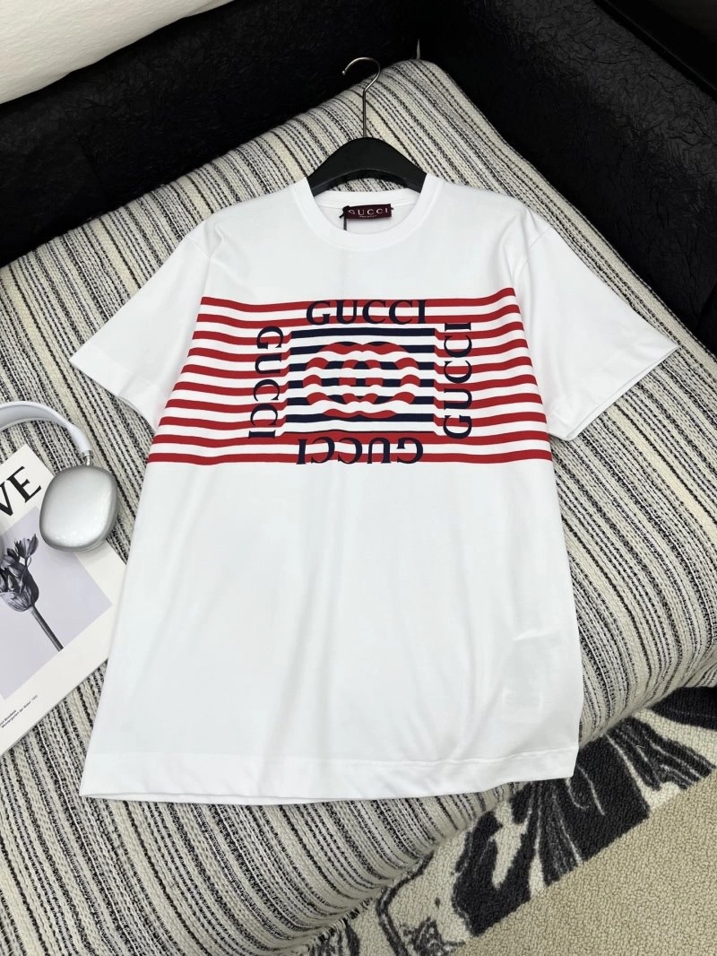Fashionable Gucci T-Shirts 124558