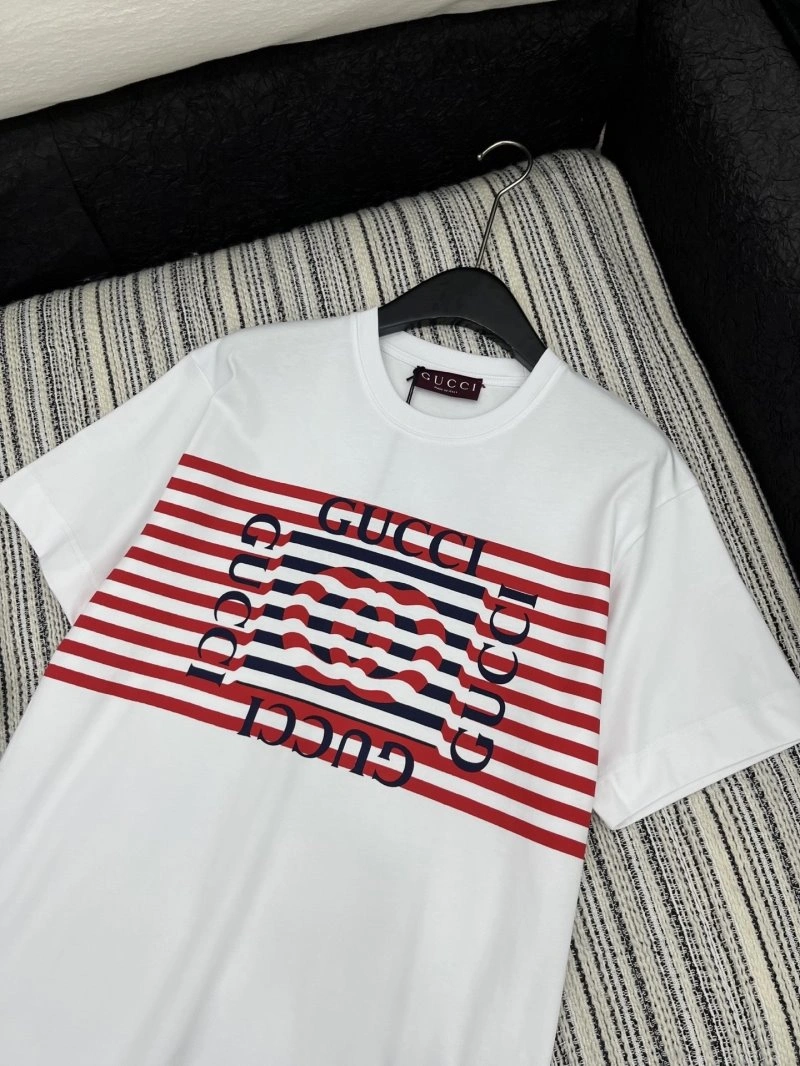 Fashionable Gucci T-Shirts 124558