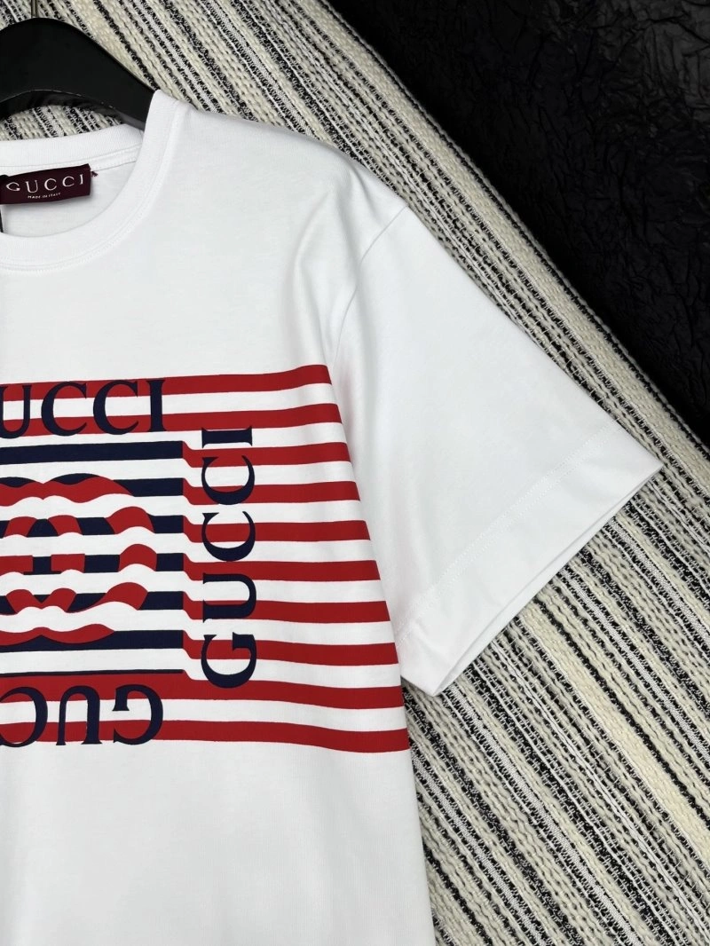 Fashionable Gucci T-Shirts 124558