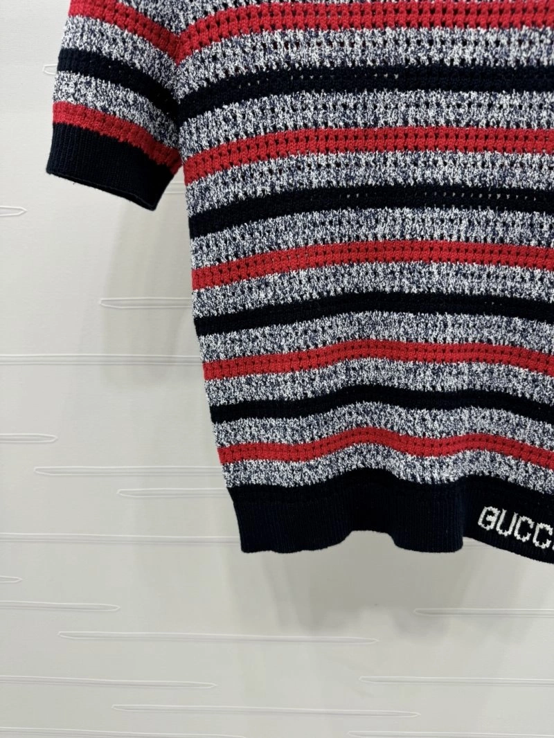 Bold Gucci T-Shirts 124568