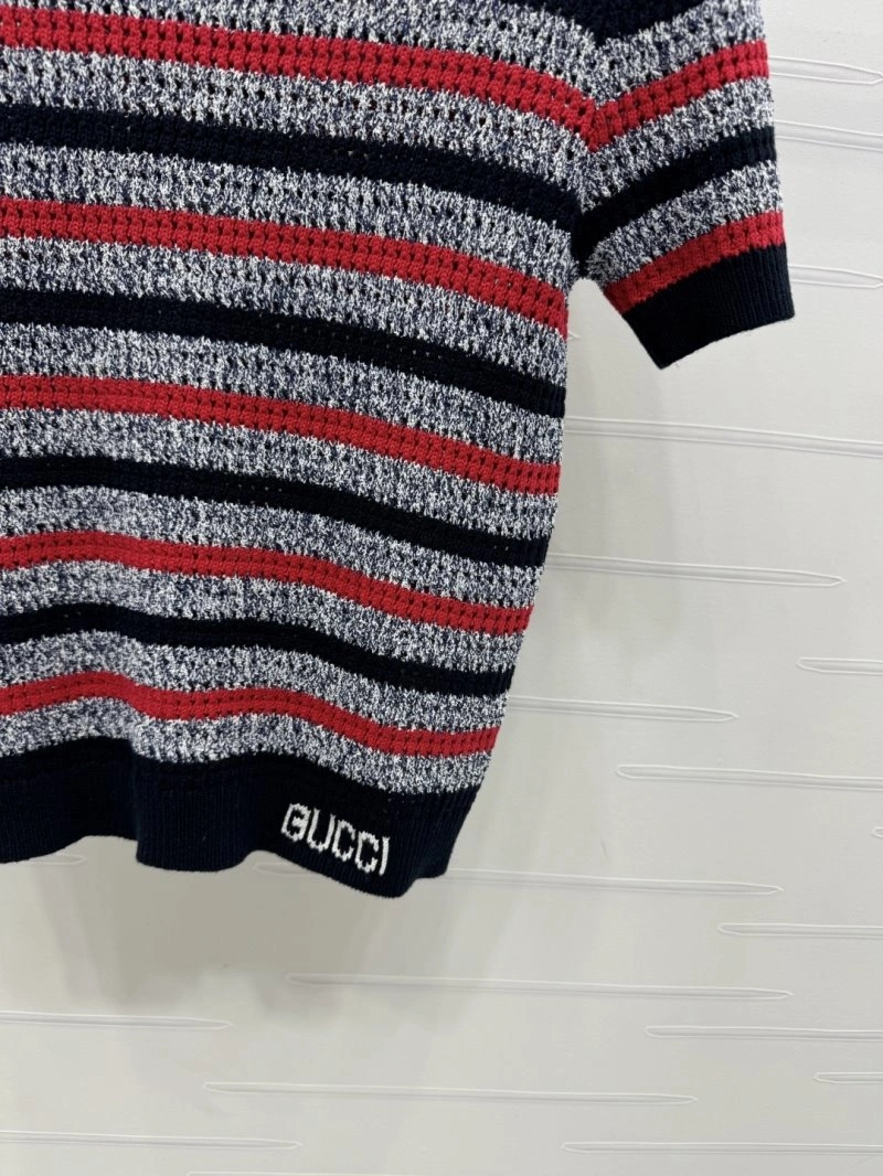 Bold Gucci T-Shirts 124568