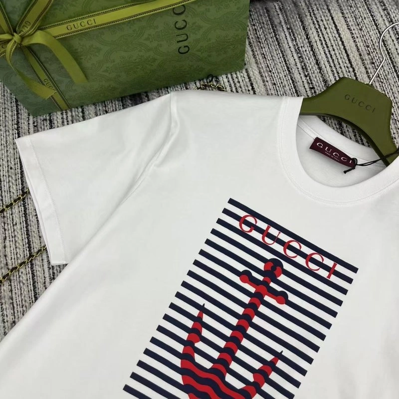 Gucci T-Shirts Comfortable 124583