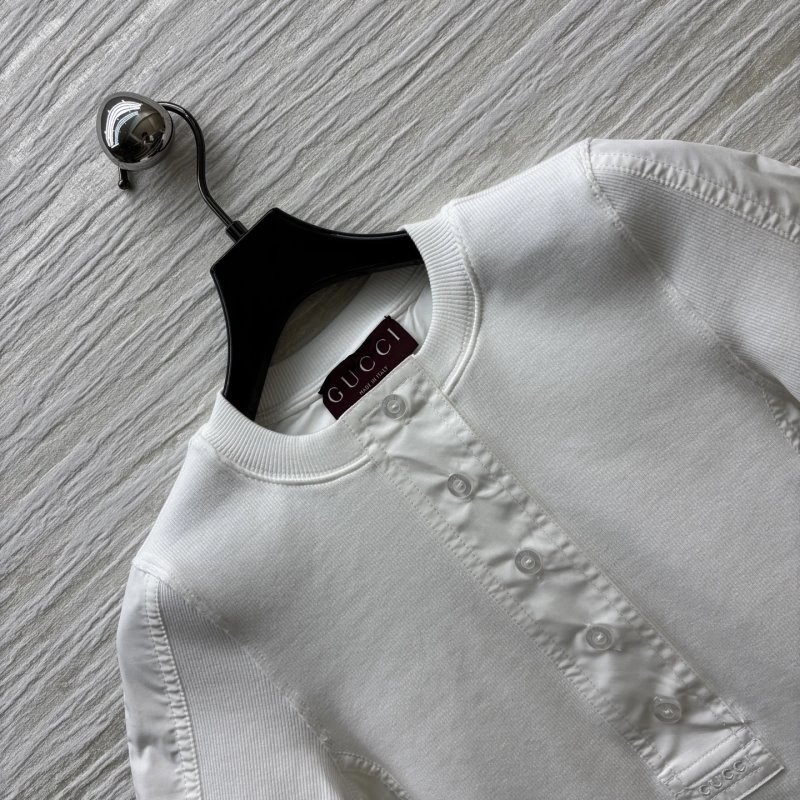 Gucci T-Shirts TimelessDesign 124575