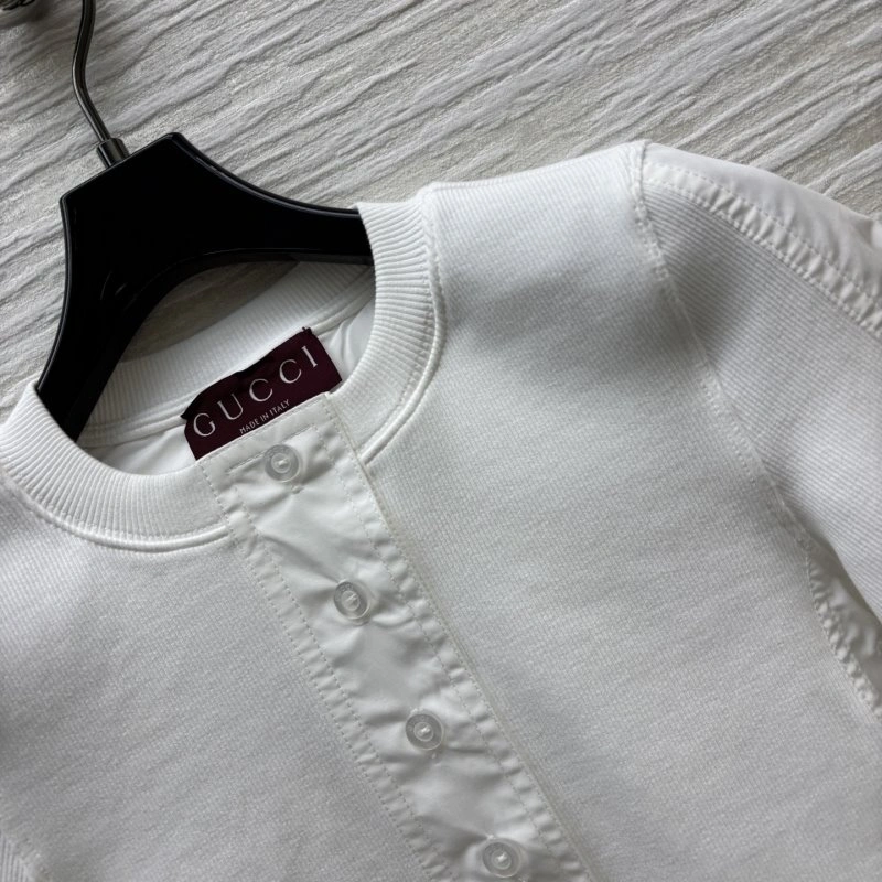 Gucci T-Shirts TimelessDesign 124575