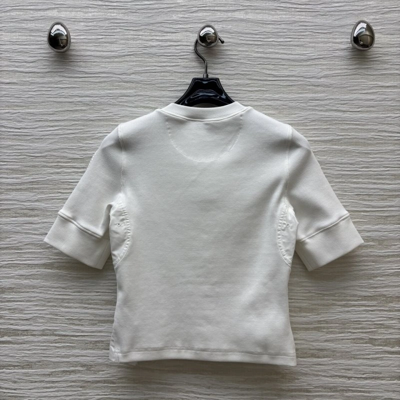 Gucci T-Shirts TimelessDesign 124575