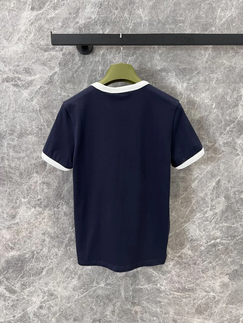 Gucci T-Shirts Durable 124554