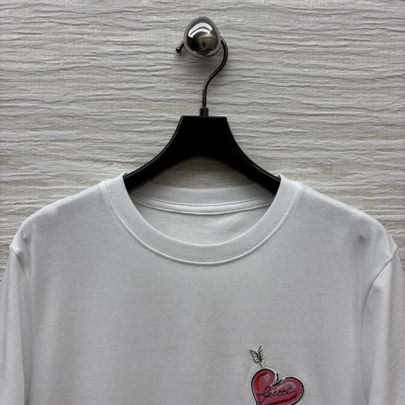 Soft Gucci T-Shirts 124551