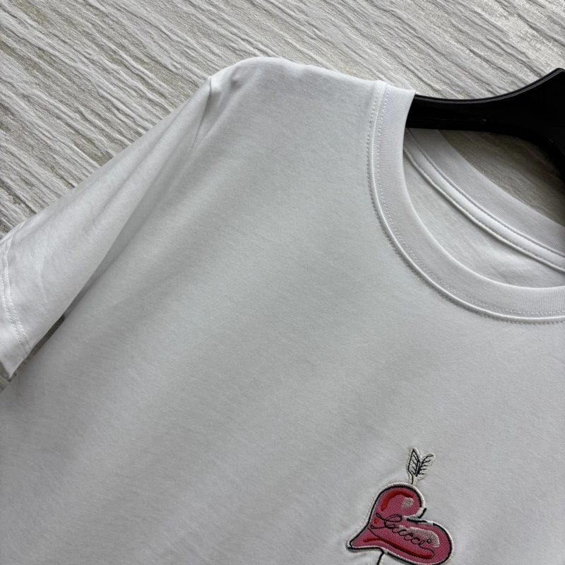 Soft Gucci T-Shirts 124551