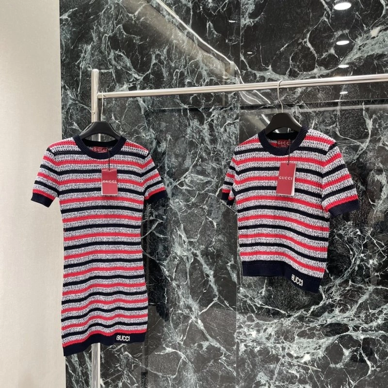 Stretchable Gucci T-Shirts 124908