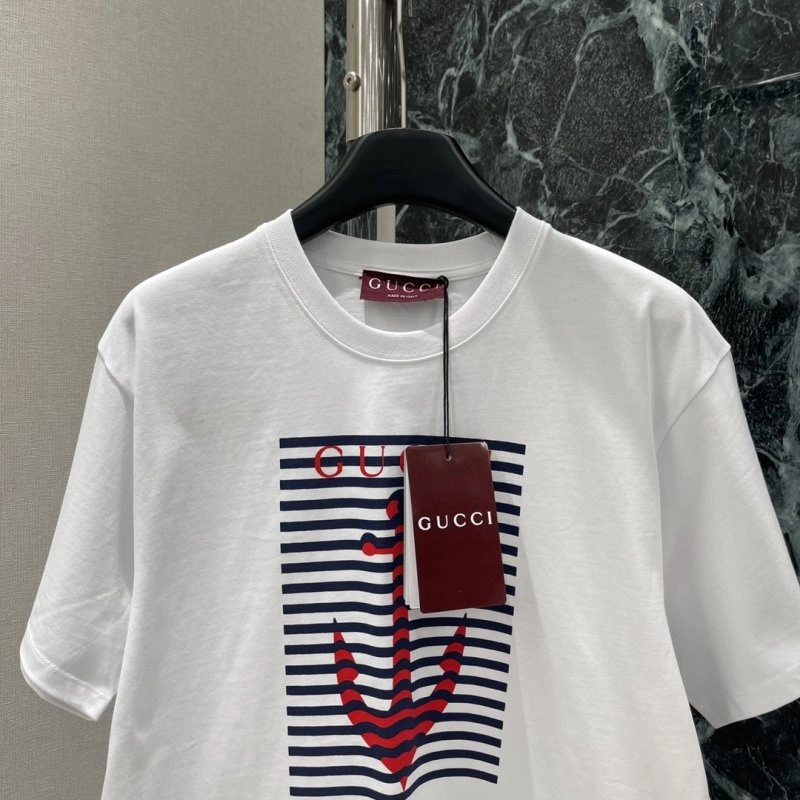 Gucci T-Shirts Trendy 124919