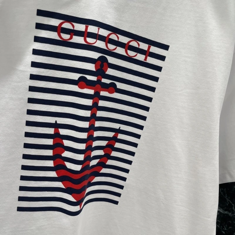 Gucci T-Shirts Trendy 124919
