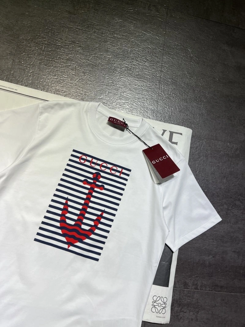 Resilient Gucci T-Shirts 124915