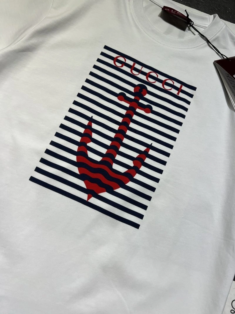 Resilient Gucci T-Shirts 124915