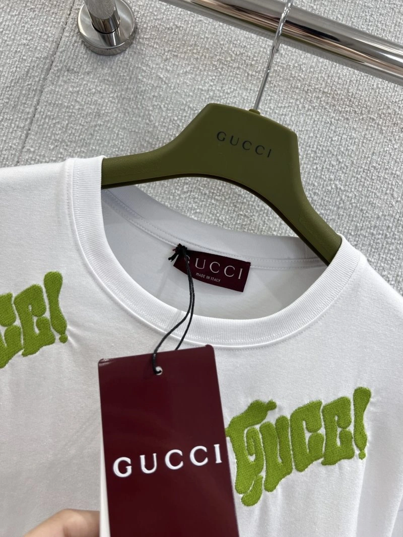 Fashionable Gucci T-Shirts 124918
