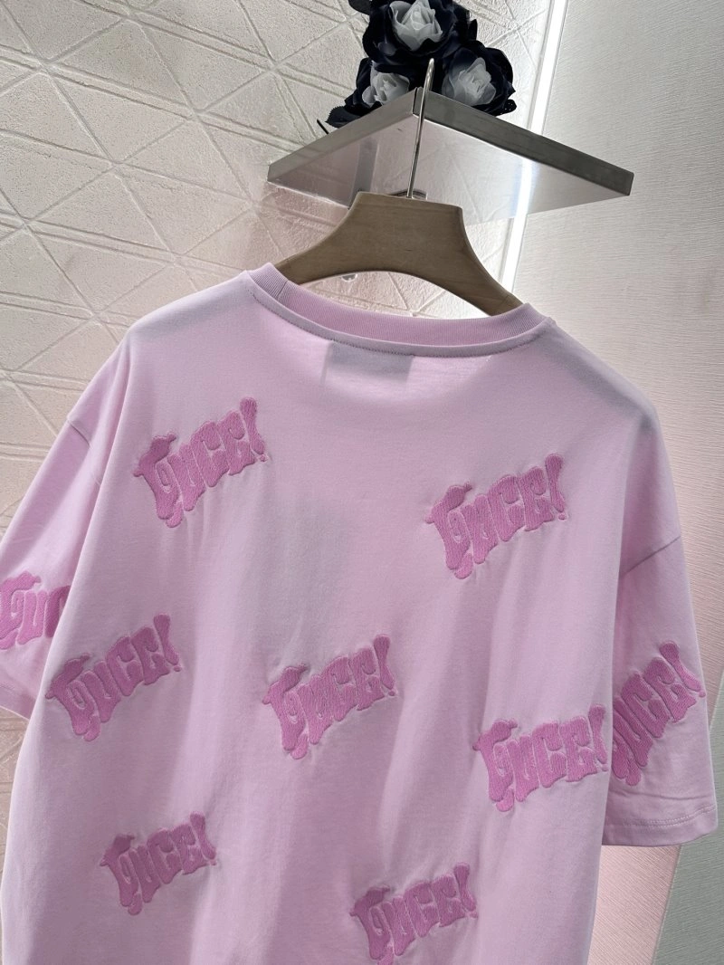 Sleek Gucci T-Shirts 124911