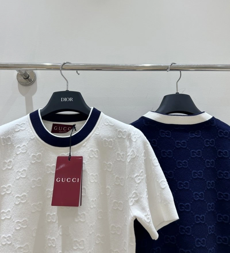 Unique Gucci T-Shirts 124902