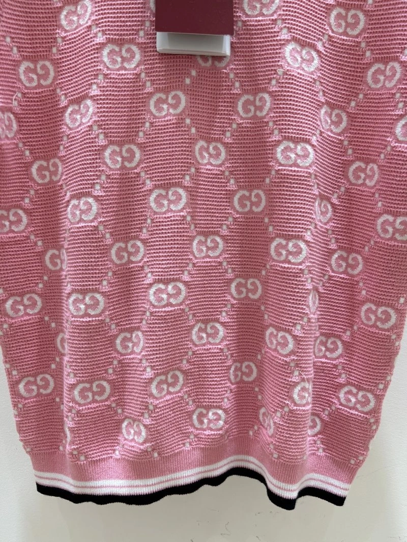 Neat Gucci T-Shirts 124889