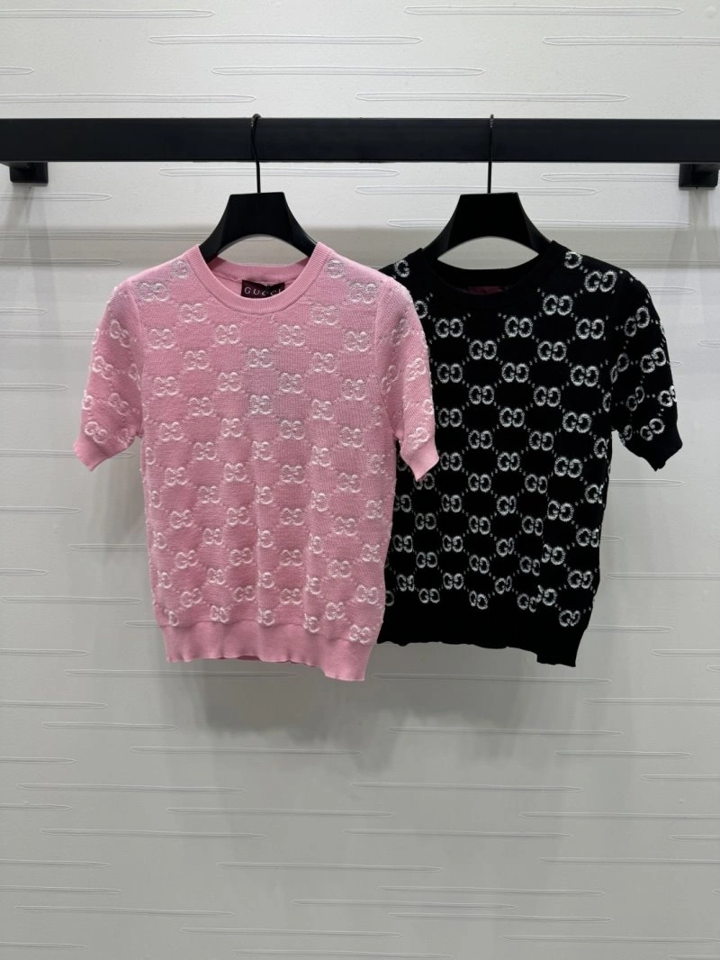 Versatile Gucci T-Shirts 124887