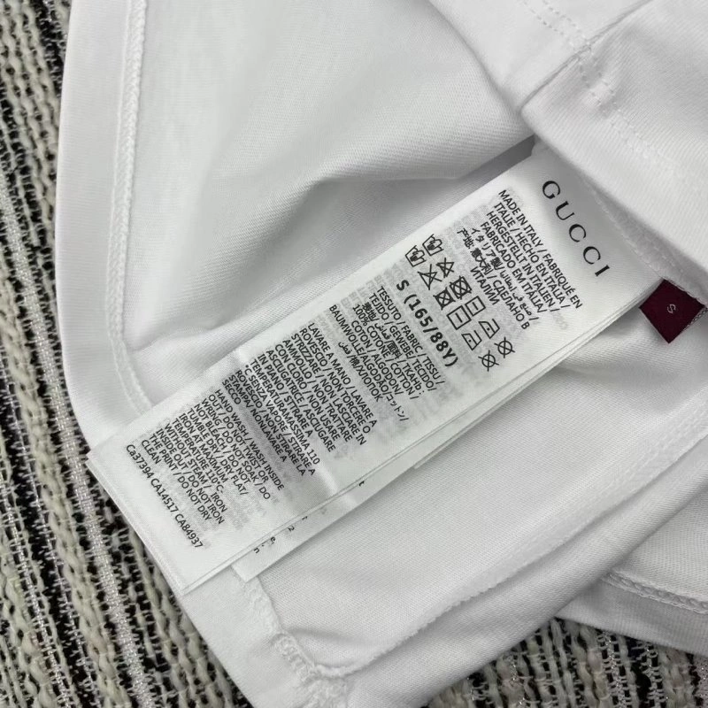 Supportive Gucci T-Shirts 124867