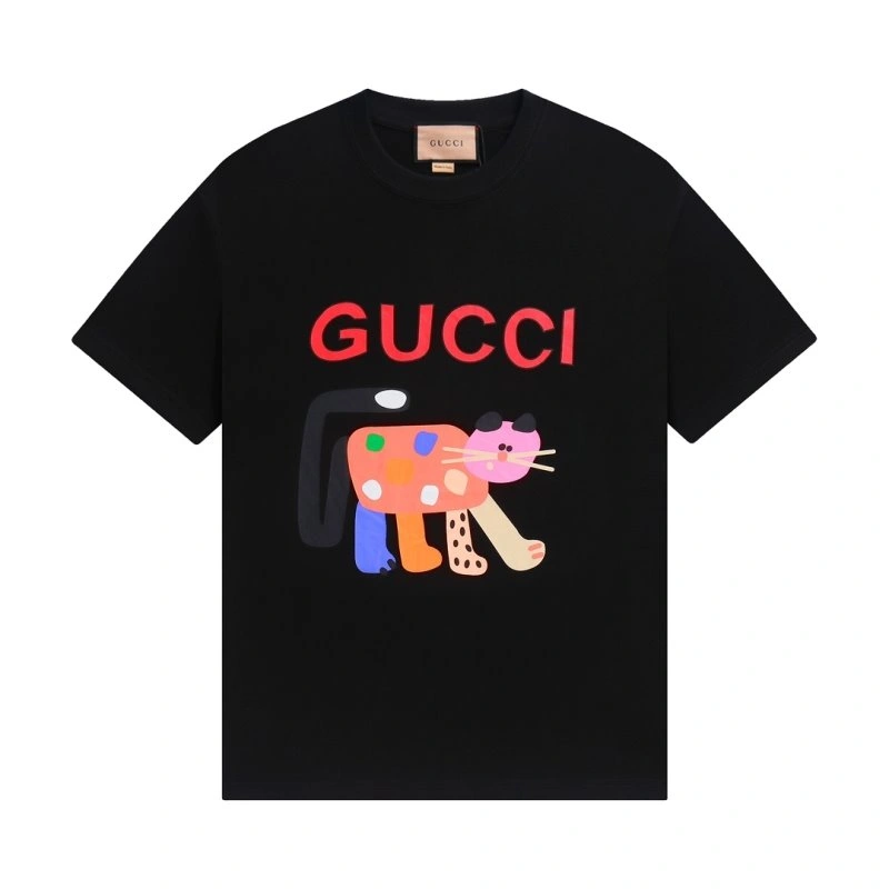 Vibrant Gucci T-Shirts 124870